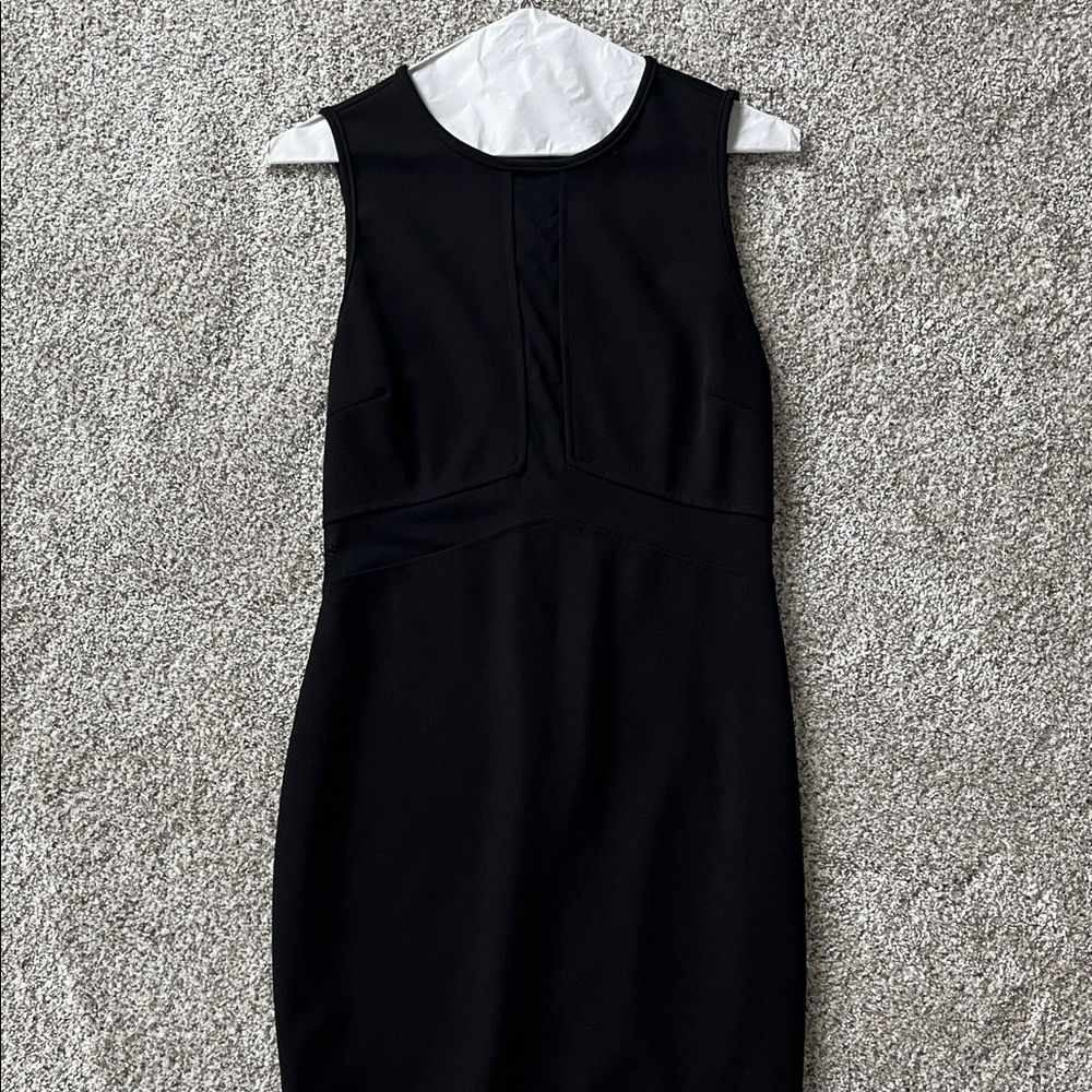 Black bodycon dress